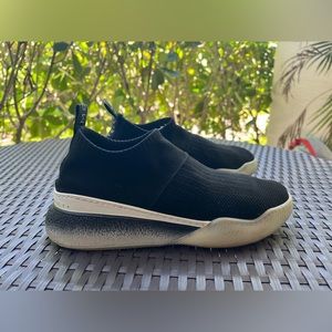 Stella McCartney Loop Sock sneakers (size 41 or 10)